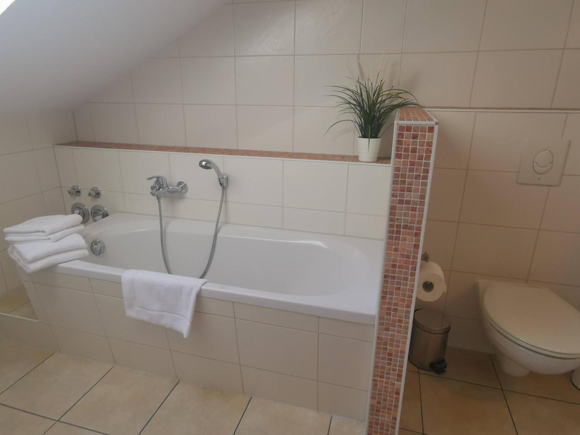 Villa Am Schwanenteich Spremberg Ngoại thất bức ảnh